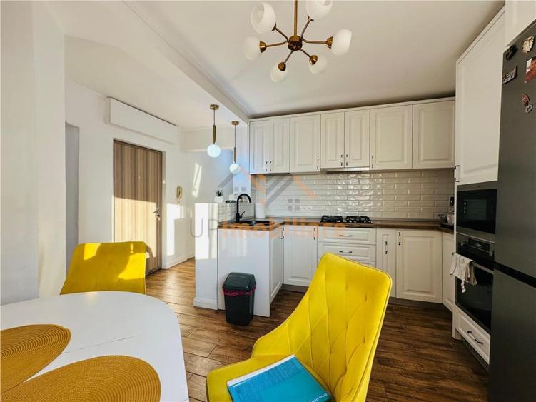 Apartament cu 4 camere decomandat în Nufărul
