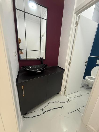 Spațiu comercial, de 211 mp, în Central