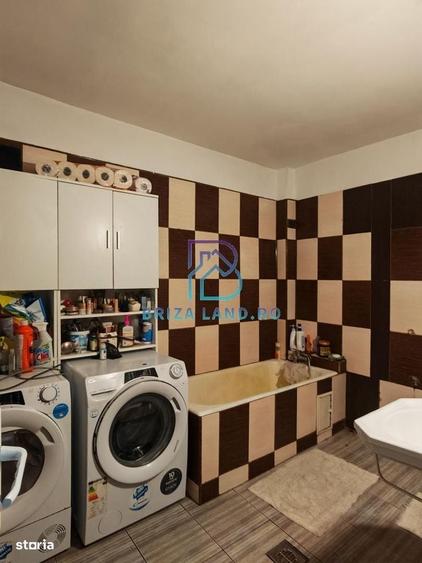 Casă cu 3 camere decomandat în 16 Februarie