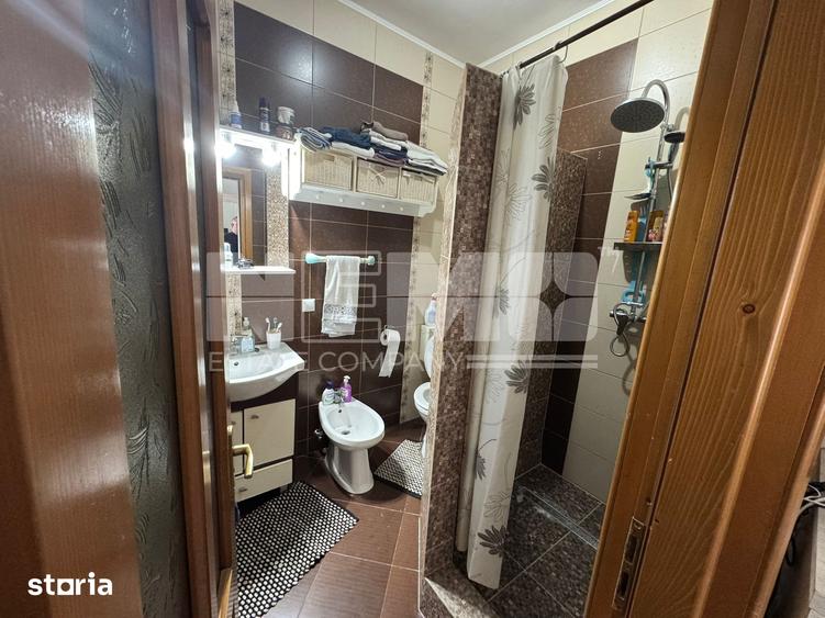 Casă cu 4 camere cu Teren 930 Mp în Udești
