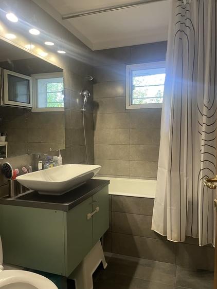 Apartament cu 2 camere decomandat în Tineretului