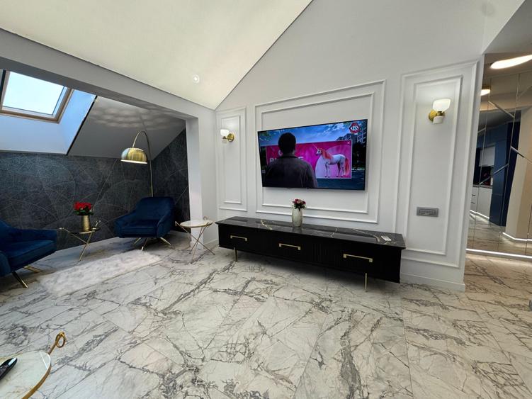 Penthouse cu 4 camere semidecomandat în Chiajna