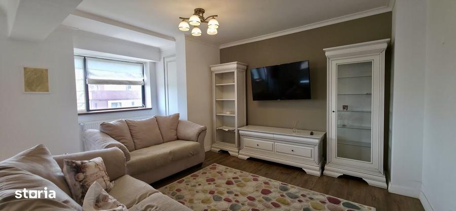 Apartament cu 4 camere decomandat în Ultracentral