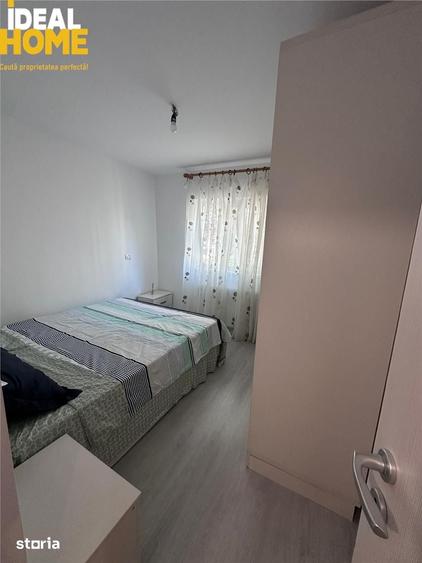 Apartament cu 3 camere decomandat în Dacia