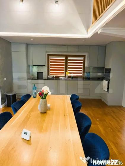 Casă cu 5 camere cu Teren 3000 Mp în Central