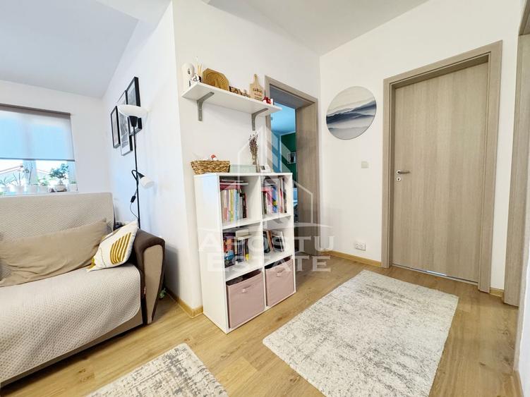 Apartament cu 3 camere decomandat, mobilat în Giroc