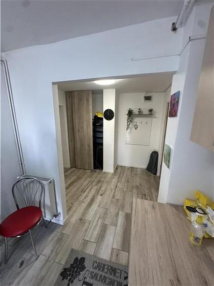 Apartament cu 2 camere decomandat, mobilat în Lipovei