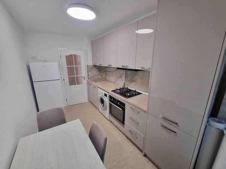 Apartament 2 camere de inchiriat complet renovat pe termen lung 600 - 7