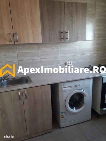 Garsonieră semidecomandată în Titan