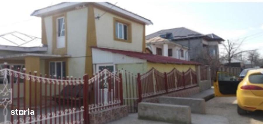 Casă cu 4 camere cu Teren 825 Mp în Râmnicelu