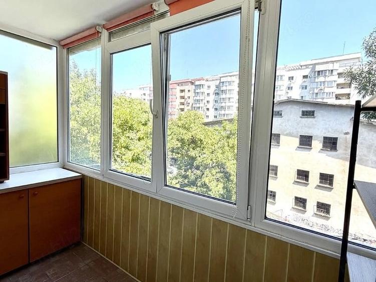 Garsonieră decomandată în Vitan