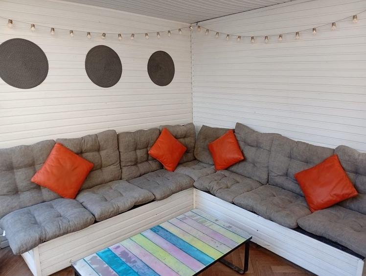 Apartament cu 3 camere semidecomandat în Fundeni