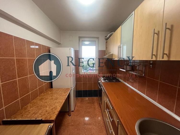 Apartament cu 2 camere semidecomandat, mobilat în Eroii Revoluției