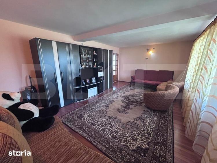 Casă cu 5 camere cu Teren 1000 Mp în Primăverii