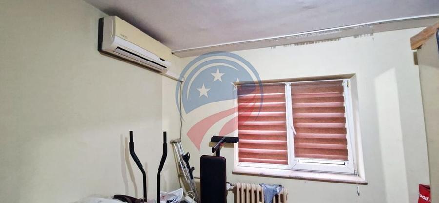 Apartament cu 4 camere decomandat în Gării