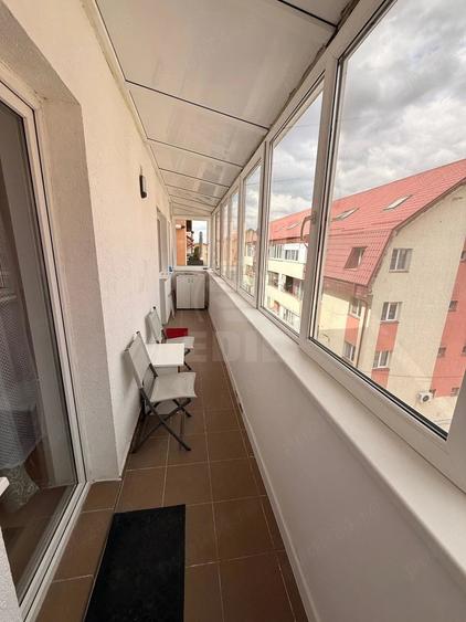 Apartament cu 2 camere semidecomandat în Florești