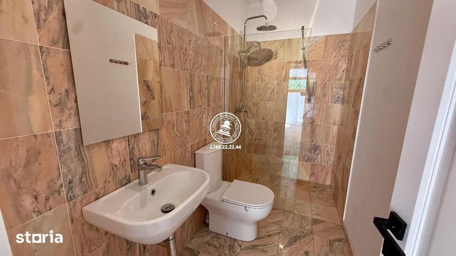 Casă cu 2 camere cu Teren 300 Mp în Central