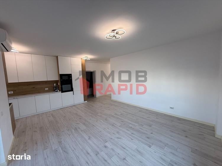 Apartament cu 4 camere decomandat în Central