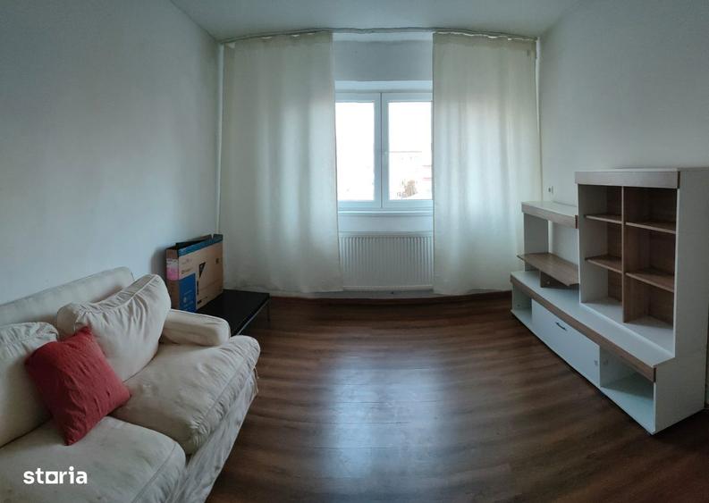 Apartament cu 2 camere decomandat în Exterior Vest