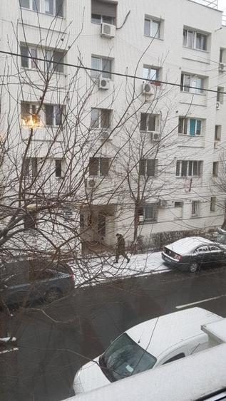 Garsonieră decomandată, mobilată în Tei
