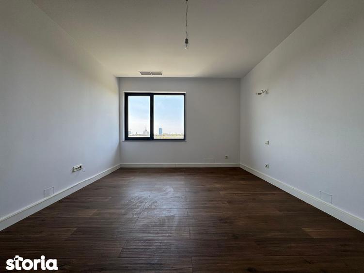 Apartament cu 4 camere decomandat în Herăstrău