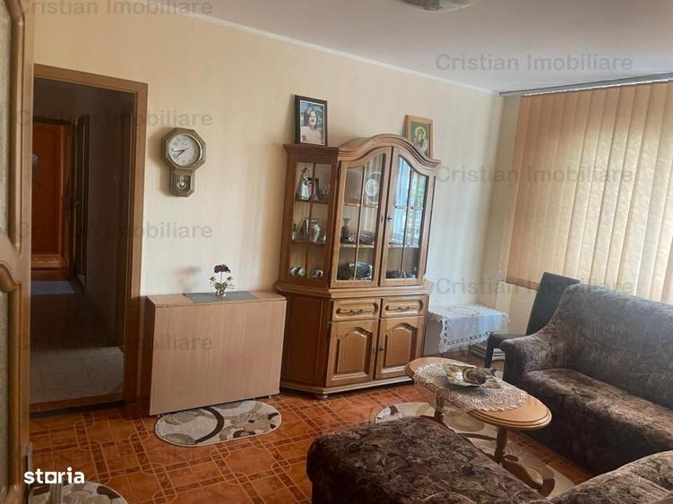 Apartament cu 4 camere în Hipodrom