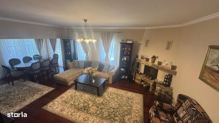 Casă cu 4 camere în Țegheș