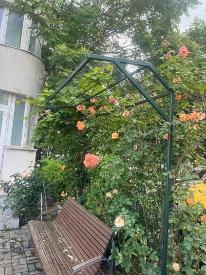 Apartament cu 4 camere decomandat, mobilat în Vitan Mall