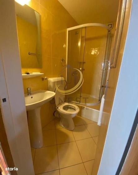 Apartament cu 4 camere decomandat în Lefaia