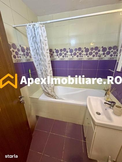 Apartament cu 2 camere decomandat în Eroii Revoluției