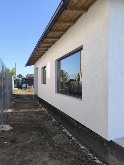 Casă cu 3 camere în Agigea