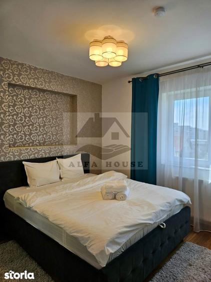 Apartament cu 3 camere, mobilat în Tractorul