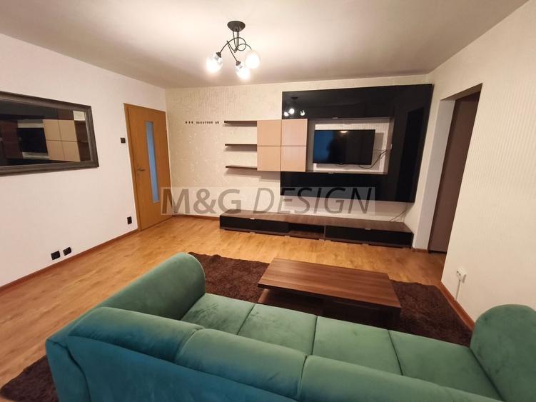 Apartament cu 3 camere semidecomandat în Spitalul Județean