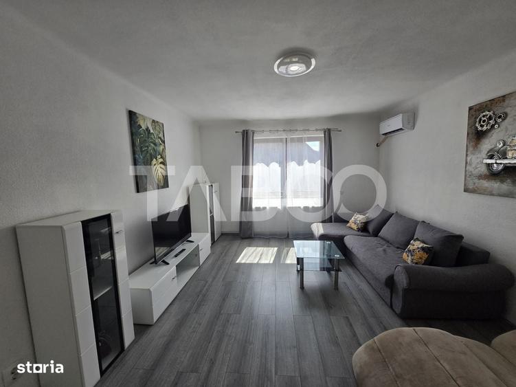 Casă cu 2 camere decomandat în Lazaret