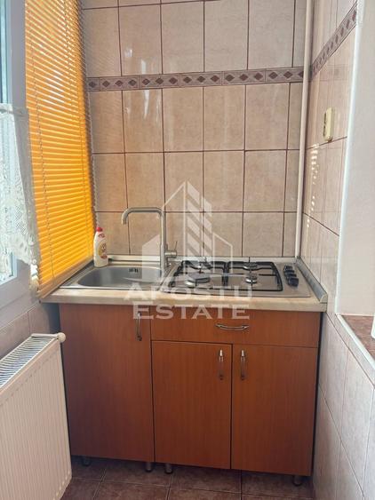 Apartament cu doua camere, centrala proprie, zona Lipovei - 5