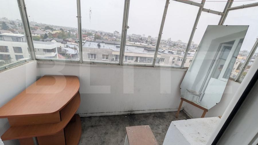 Apartament cu 4 camere decomandat, mobilat în Republicii
