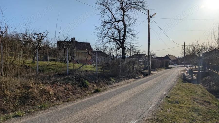 Teren de 2117 mp, în Central
