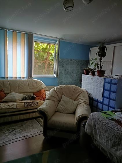 Casă cu 3 camere în Năvodari