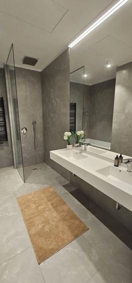 Apartament cu 3 camere decomandat, mobilat în Floreasca