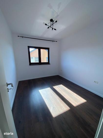 Casă cu 3 camere cu Teren 250 Mp în Giroc