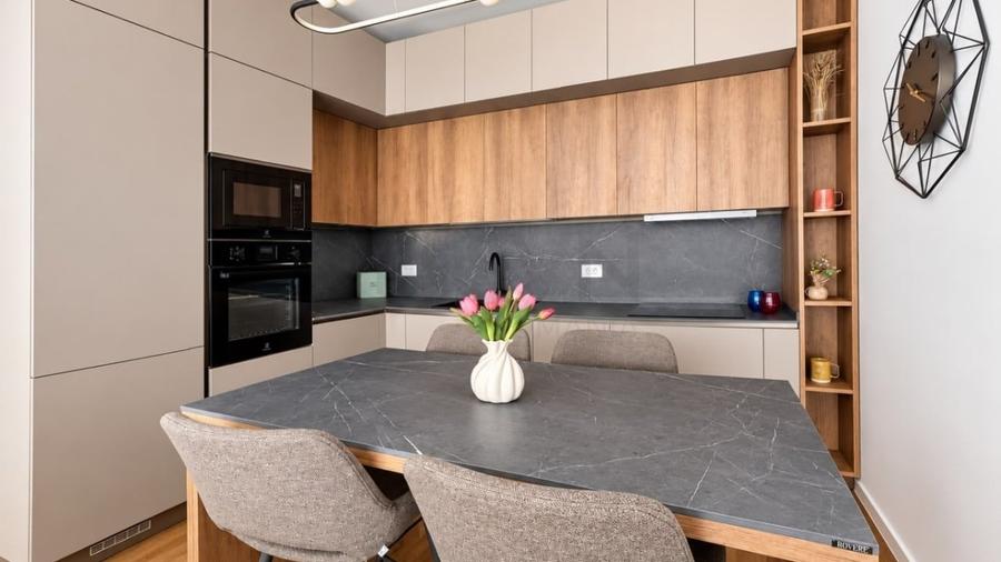 Apartament cu 2 camere decomandat în Băneasa