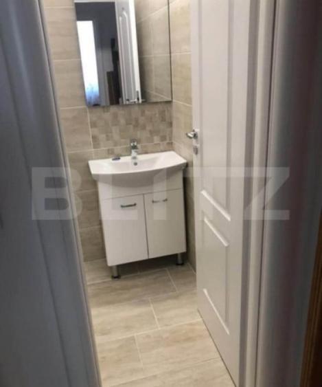 Inchiriez apartament 2 camere | Centrul Civic Bulevard - 8