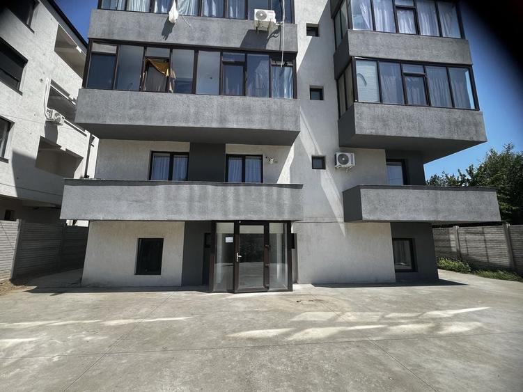 Apartament cu 3 camere în 1 Mai