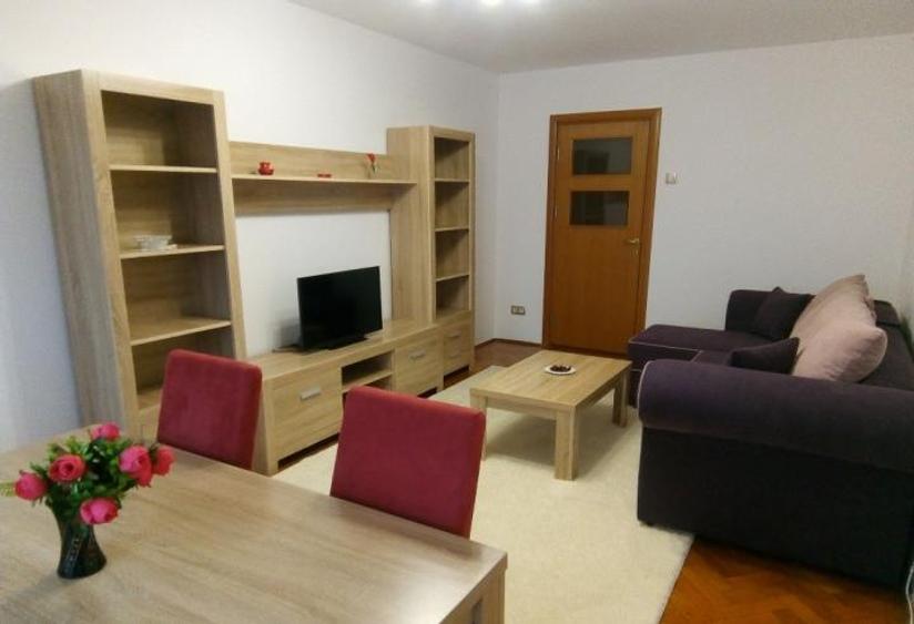 Apartament cu 3 camere decomandat, mobilat în 1 Mai