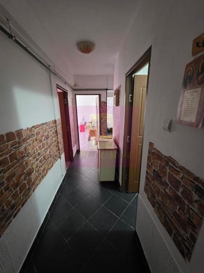 Apartament cu 2 camere decomandat în Gării