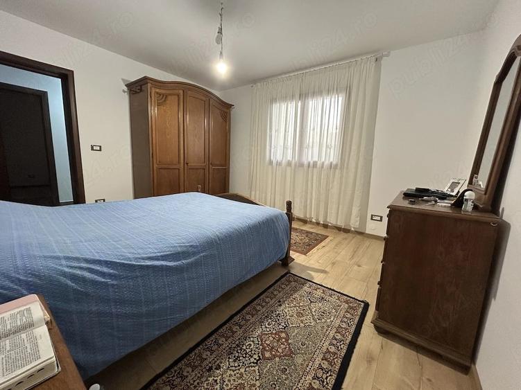 Casă cu Teren 497 Mp în Blejoi