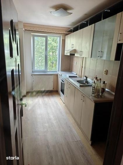Apartament cu 3 camere în Vasile Alecsandri