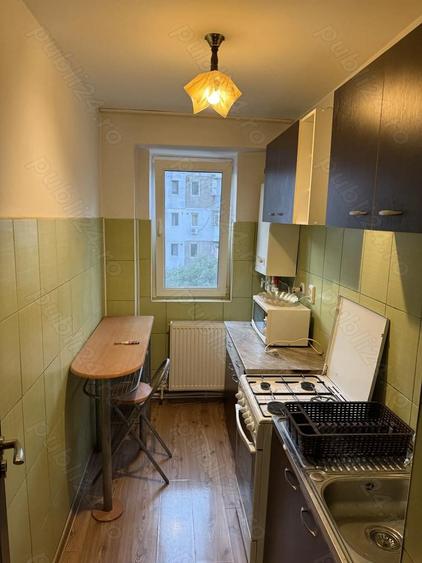 Apartament cu 2 camere semidecomandat în Viziru 3