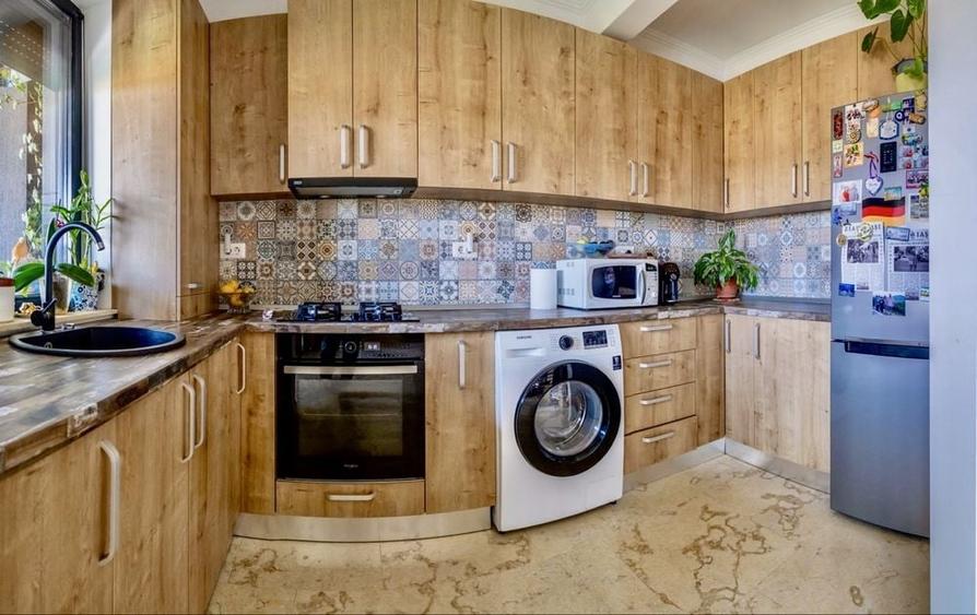 Apartament cu 4 camere decomandat în Păcurari