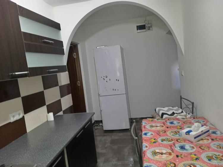 Apartament cu 2 camere semidecomandat în Tudor Vladimirescu